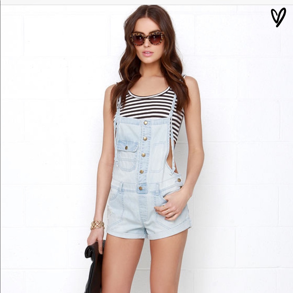 Billabong light wash overalls